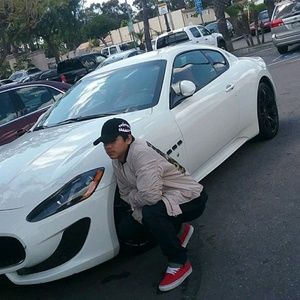 Meet your Posher, Damian